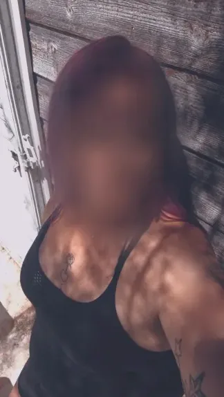 Alina, 39