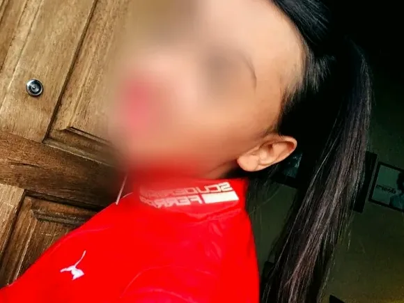 Cara, 26