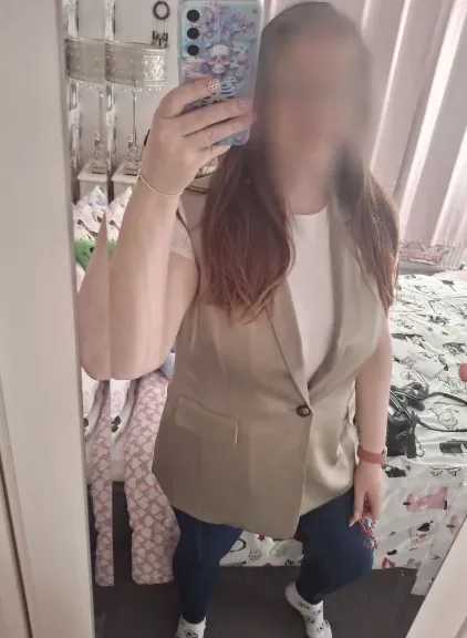 Christina, 38