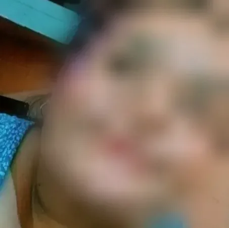 Fabienne, 29
