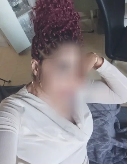 Josephine, 36