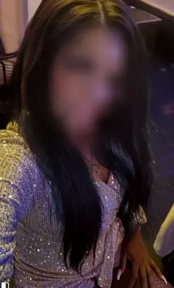 Leyla, 36