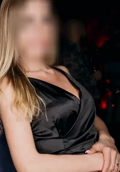Marie, 35