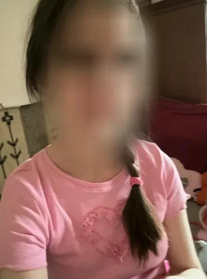 Rebecca, 25
