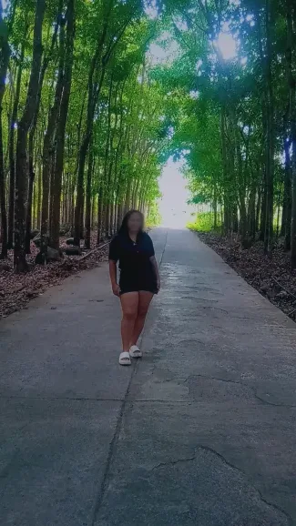 Svenja, 23