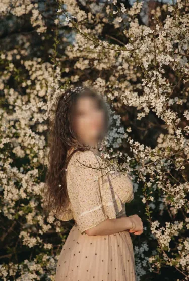 Vanessa, 35