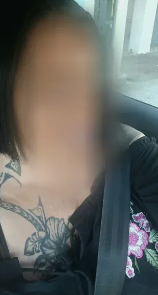 Yvonne, 37